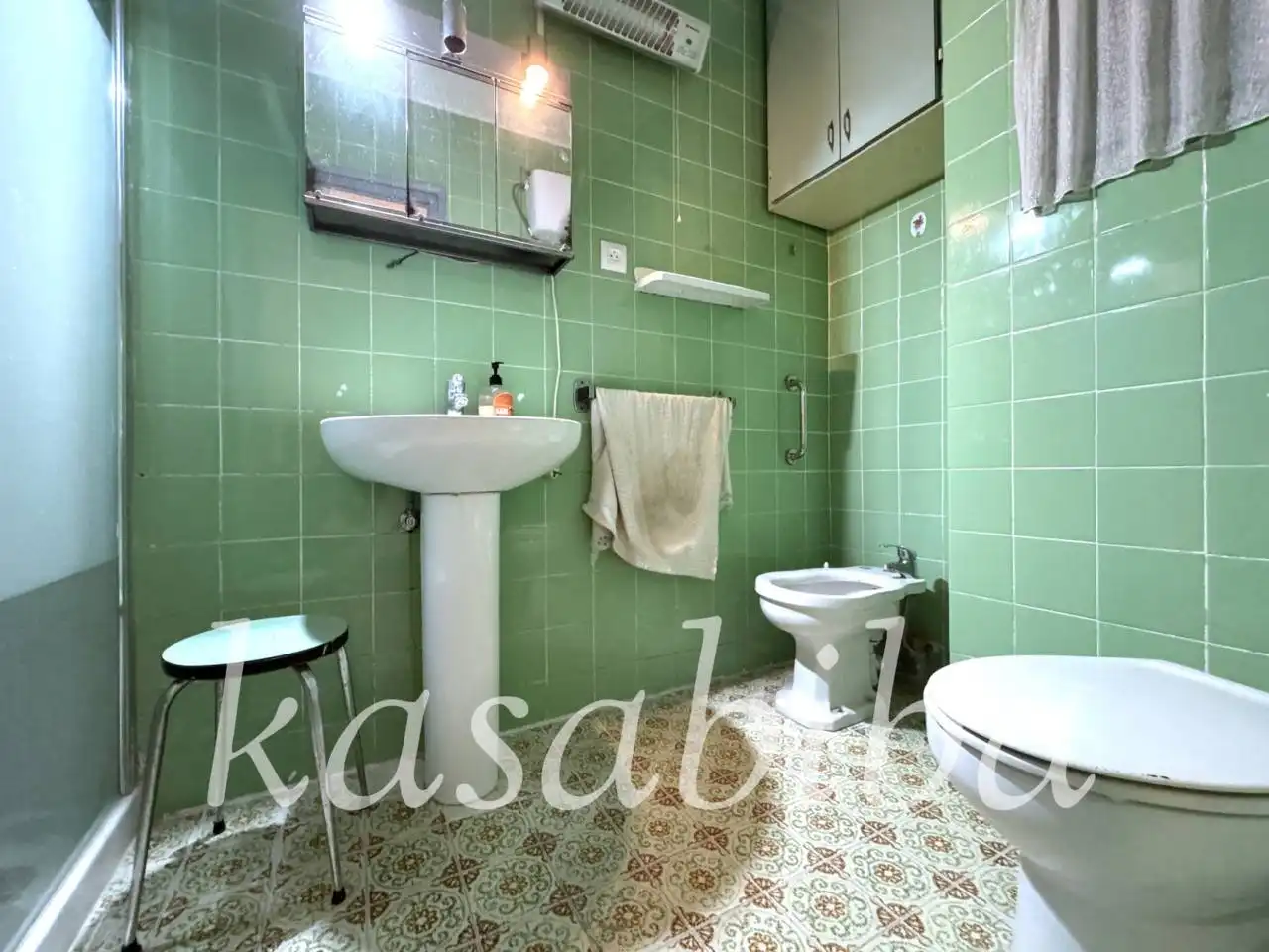 Baño de Piso en venta en Valencia con Terraza y Balcón