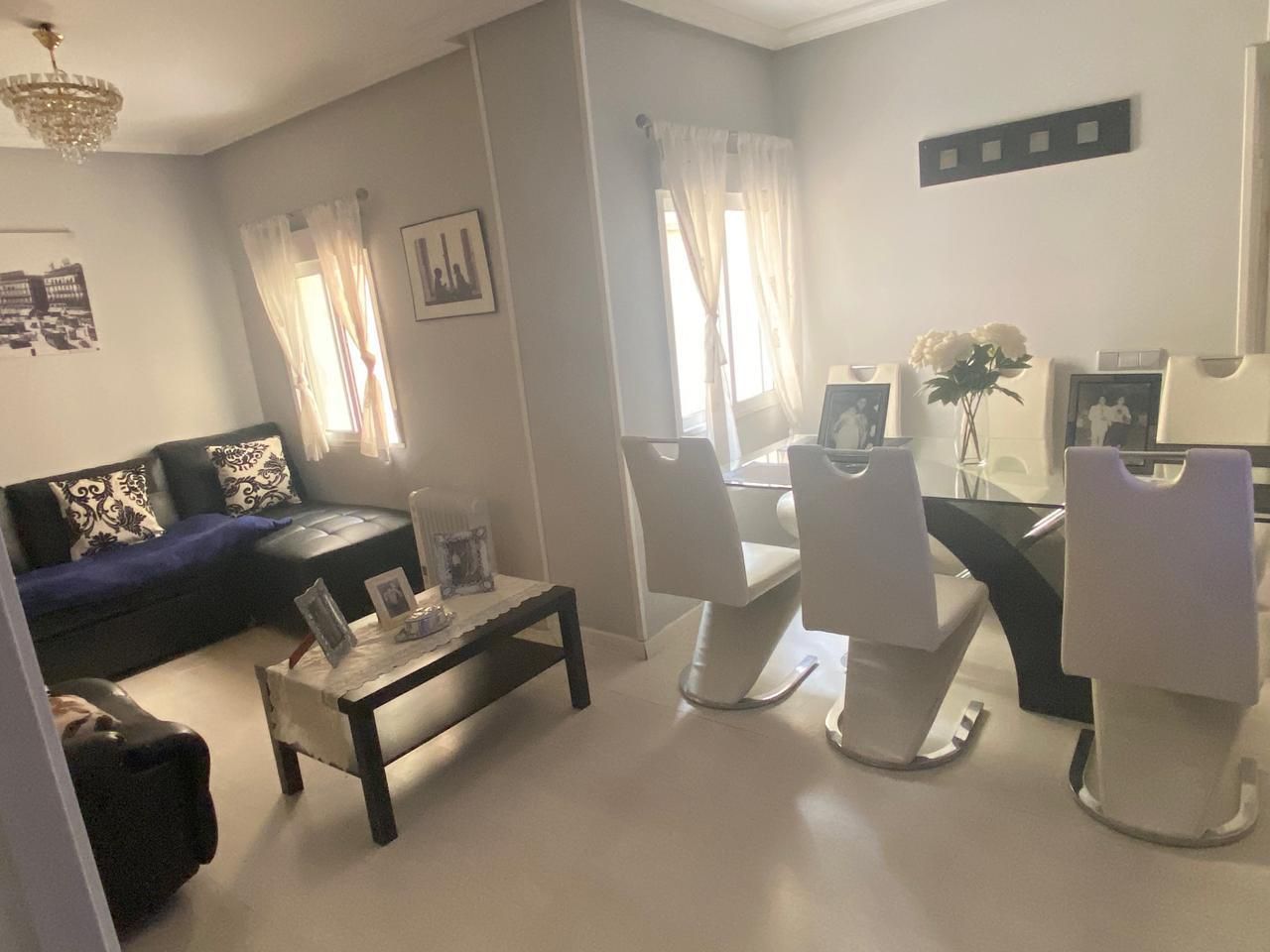 Dining room of Flat for sale in  Madrid Capital