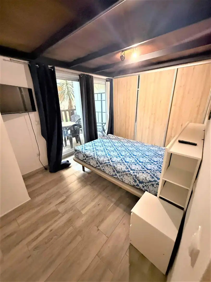 Dormitori de Dúplex en venda en Benalmádena amb Aire condicionat, Terrassa i Piscina comunitària