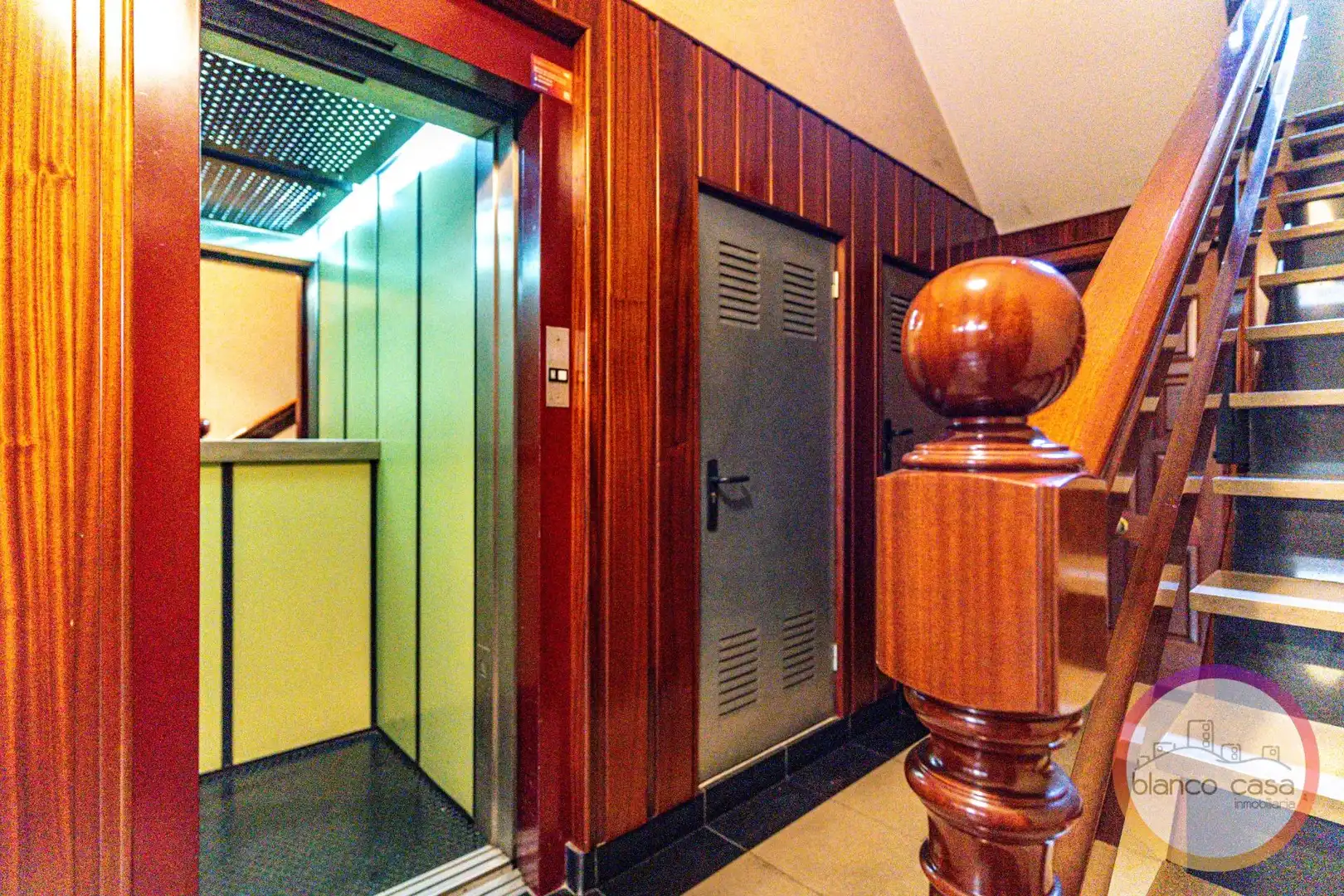 Piso con ascensor en venta en Carballo, imagen 21