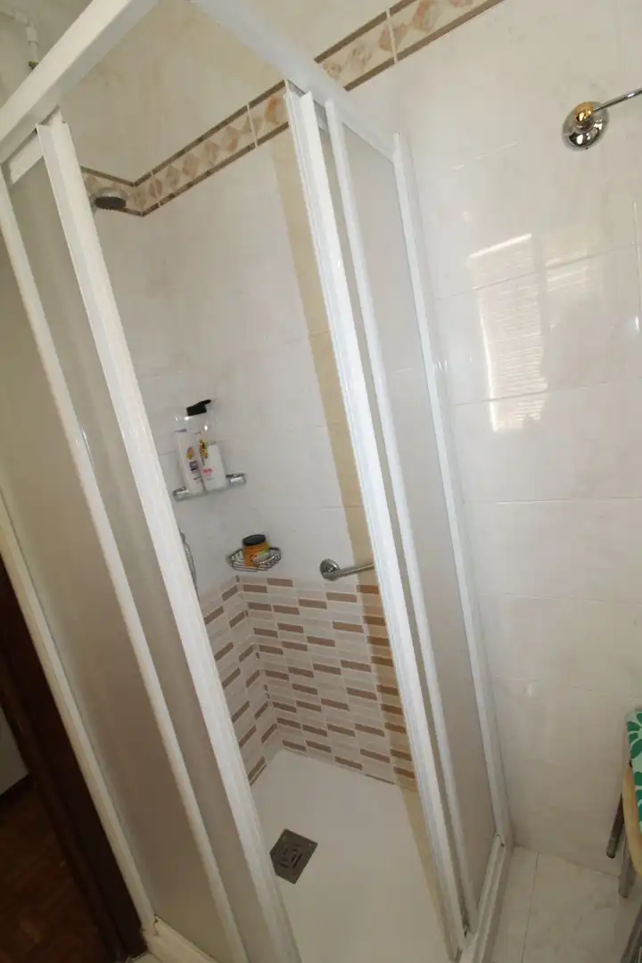 Baño de Apartamento en venta en Ciudad Real con Aire acondicionado y Calefacción