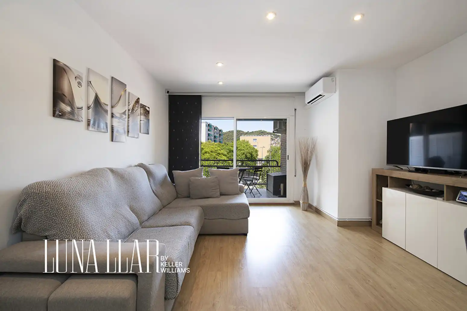 Terrasse von Wohnung zum Verkauf in Gavà mit Klimaanlage, Heizung und Parkett