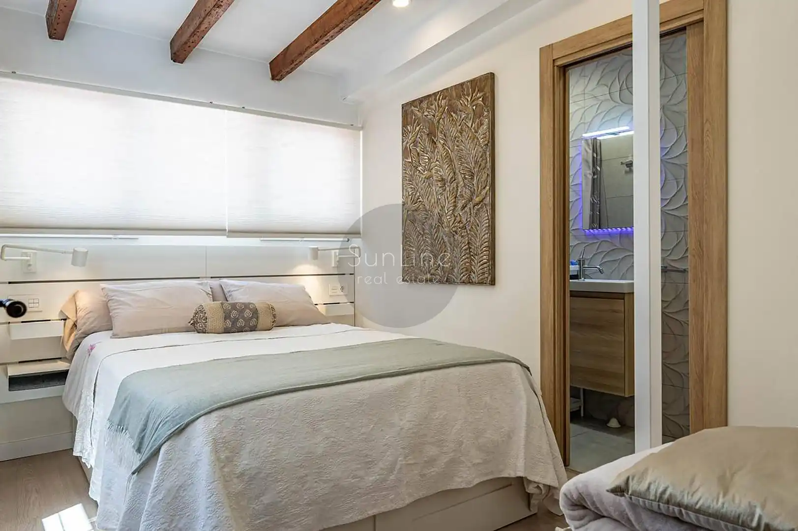 Schlafzimmer von Wohnung zum Verkauf in Valencia mit Klimaanlage, Möbliert und Balkon