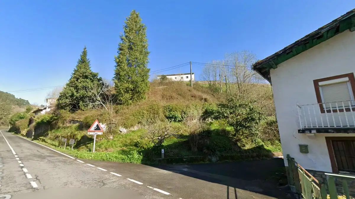 Terrenos y solares en venta en AGUERA 15