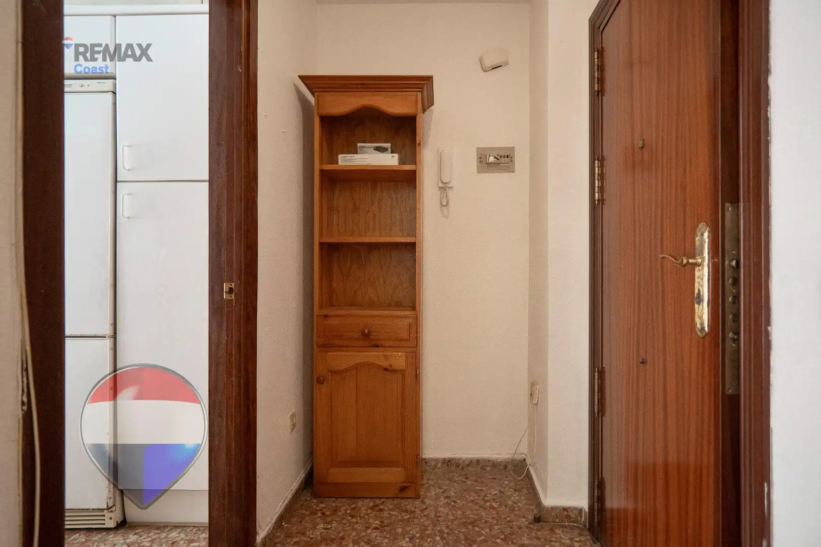 Wohnung zum Verkauf in Rincón de la Victoria mit Privatgarten, Terrasse und Gemeinschaftspool