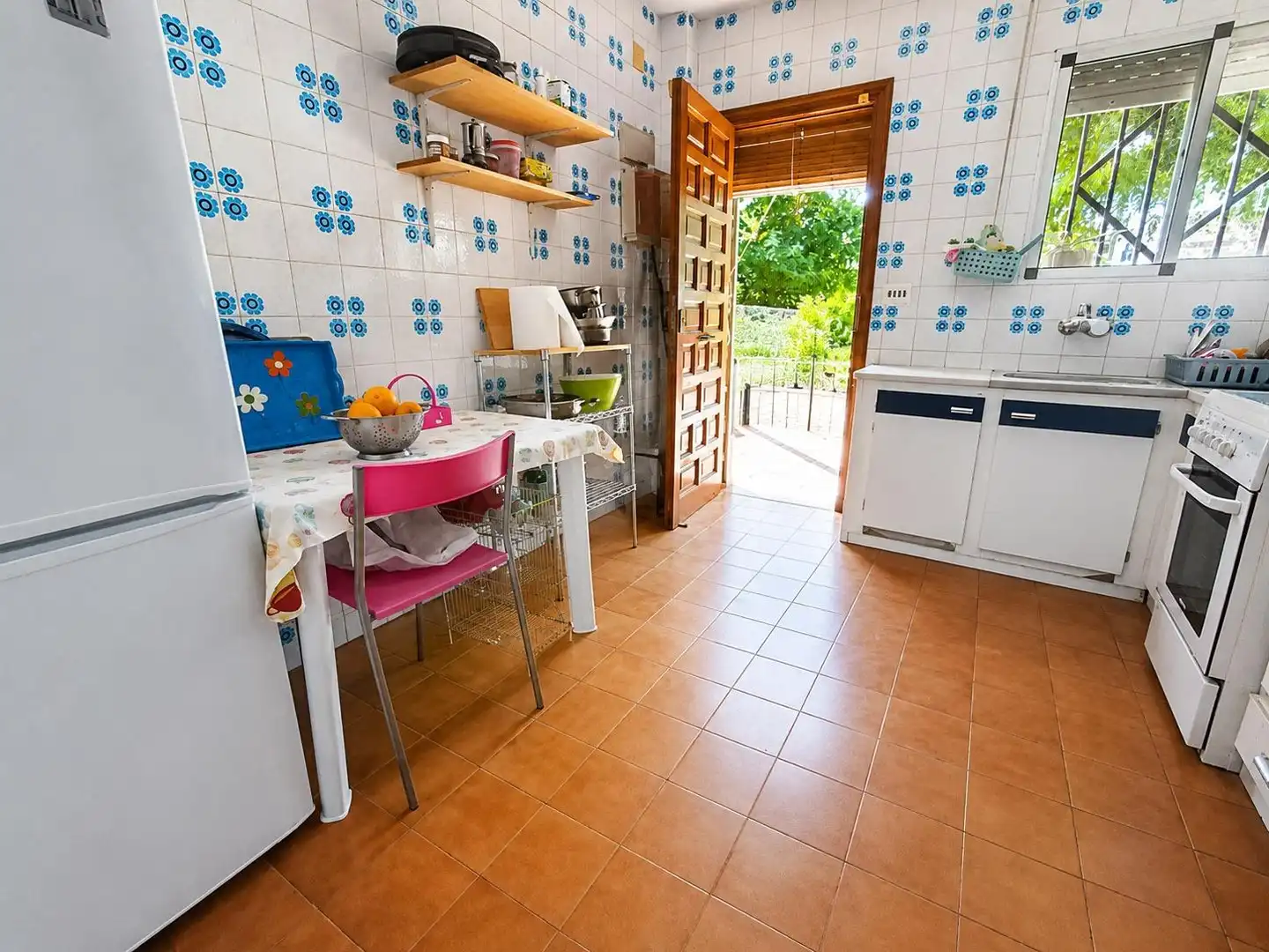 Cocina de Casa o chalet de alquiler en Dénia con Calefacción, Jardín privado y Terraza