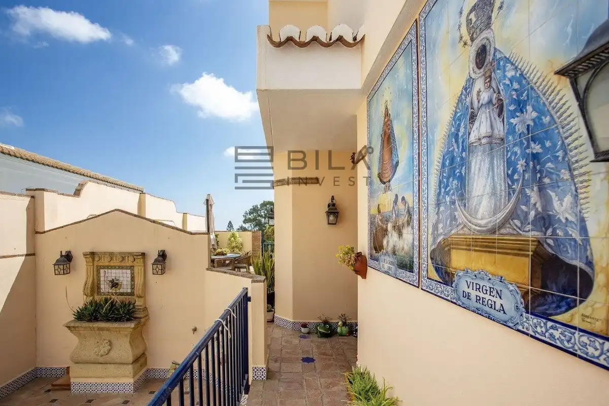 Detached homes for sale in de la Cañada, Rancho Domingo - La Hacienda