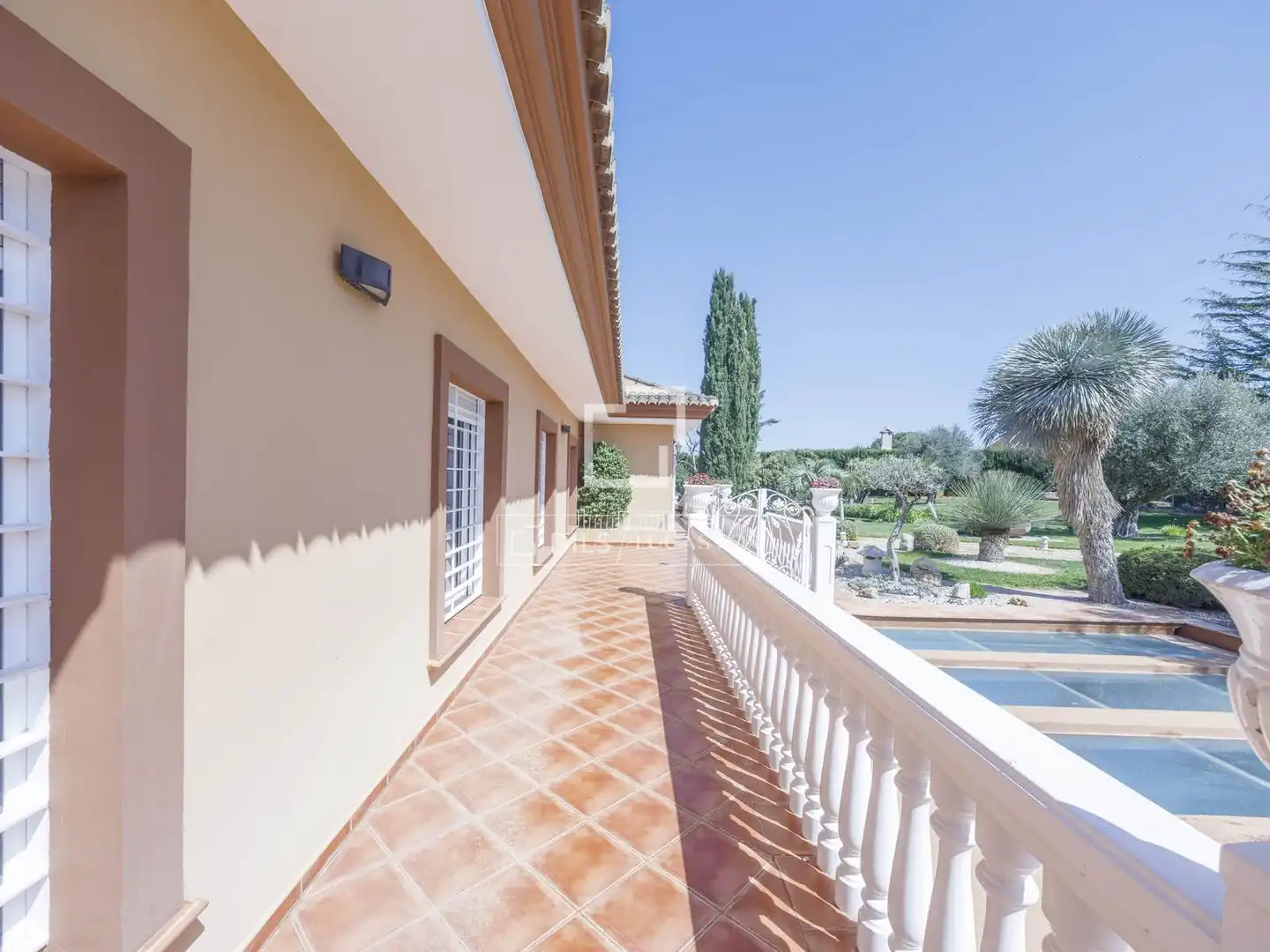 Villa mit Pool zum Verkauf in Montserrat, imagen 17