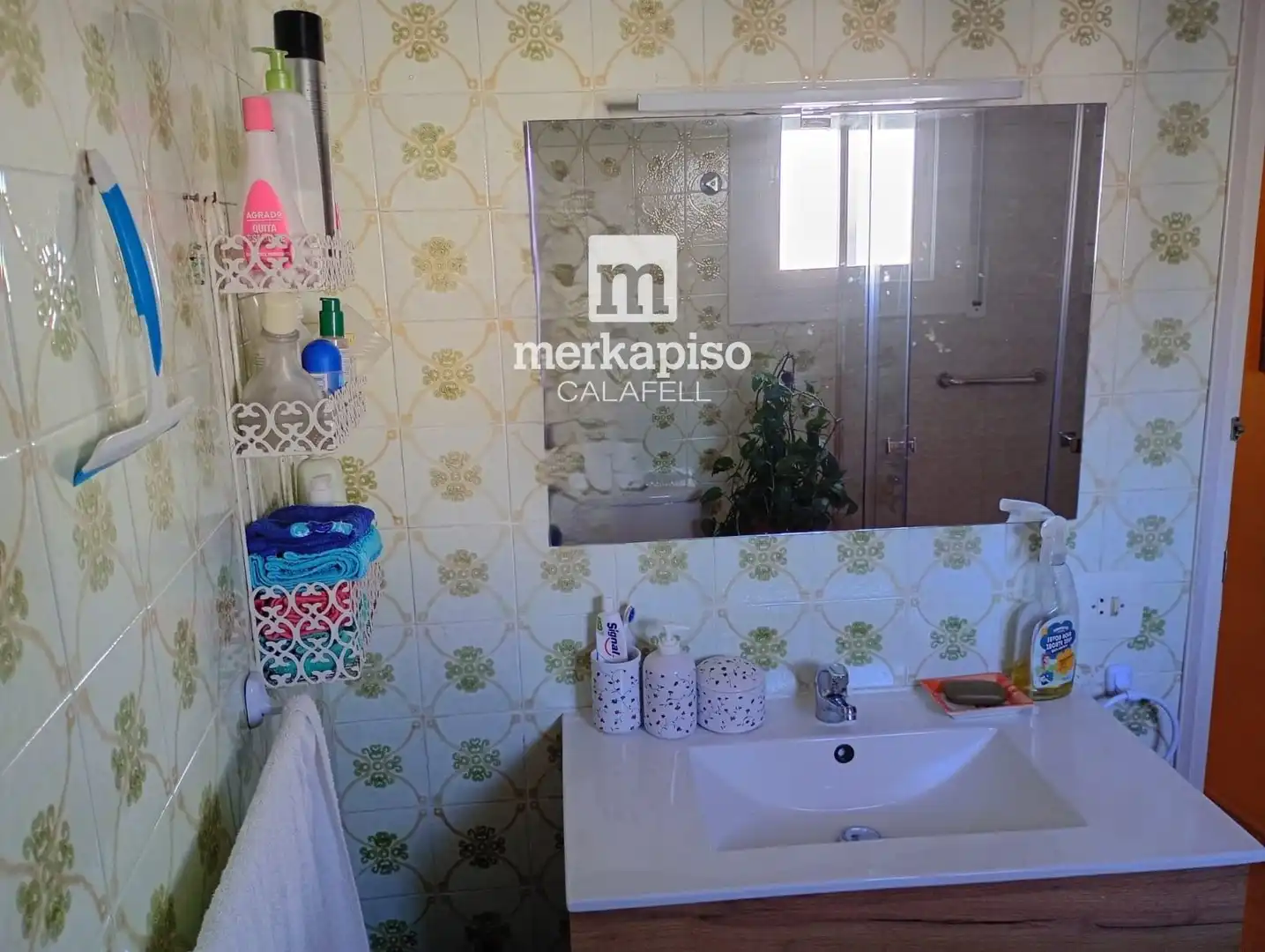 Bathroom of Flat for sale in Calafell  with Air Conditioner, Storage room and Furnished