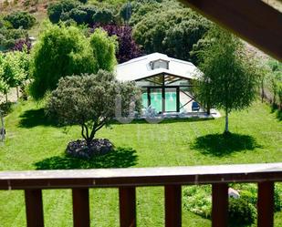Jardí de Edifici en venda en Carucedo