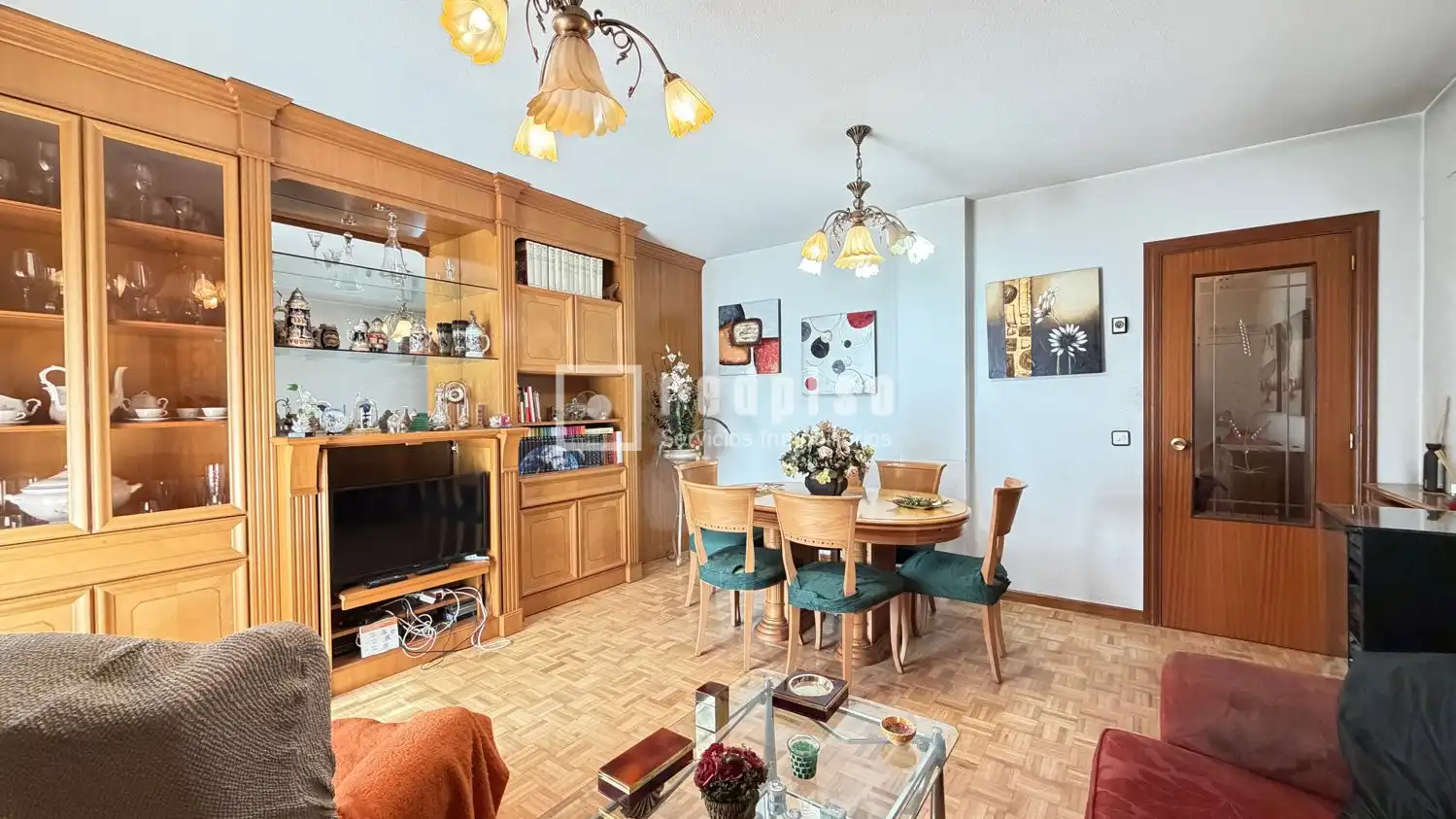 Living room of Flat for sale in Leganés  with Heating, Parquet flooring and Terrace