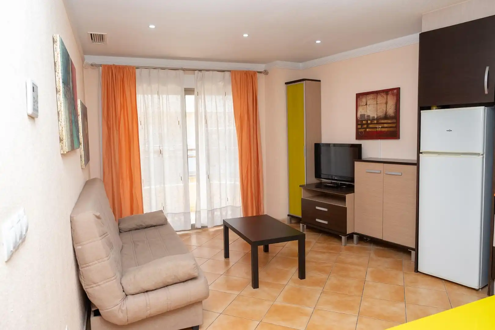 Sala d'estar de Apartament en venda en Formentera del Segura amb Aire condicionat, Terrassa i Moblat
