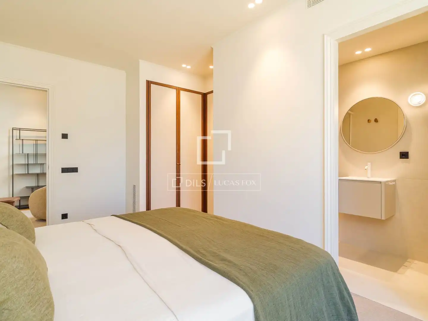 Habitación de Ático en venta en Barcelona con Aire acondicionado, Calefacción y Terraza