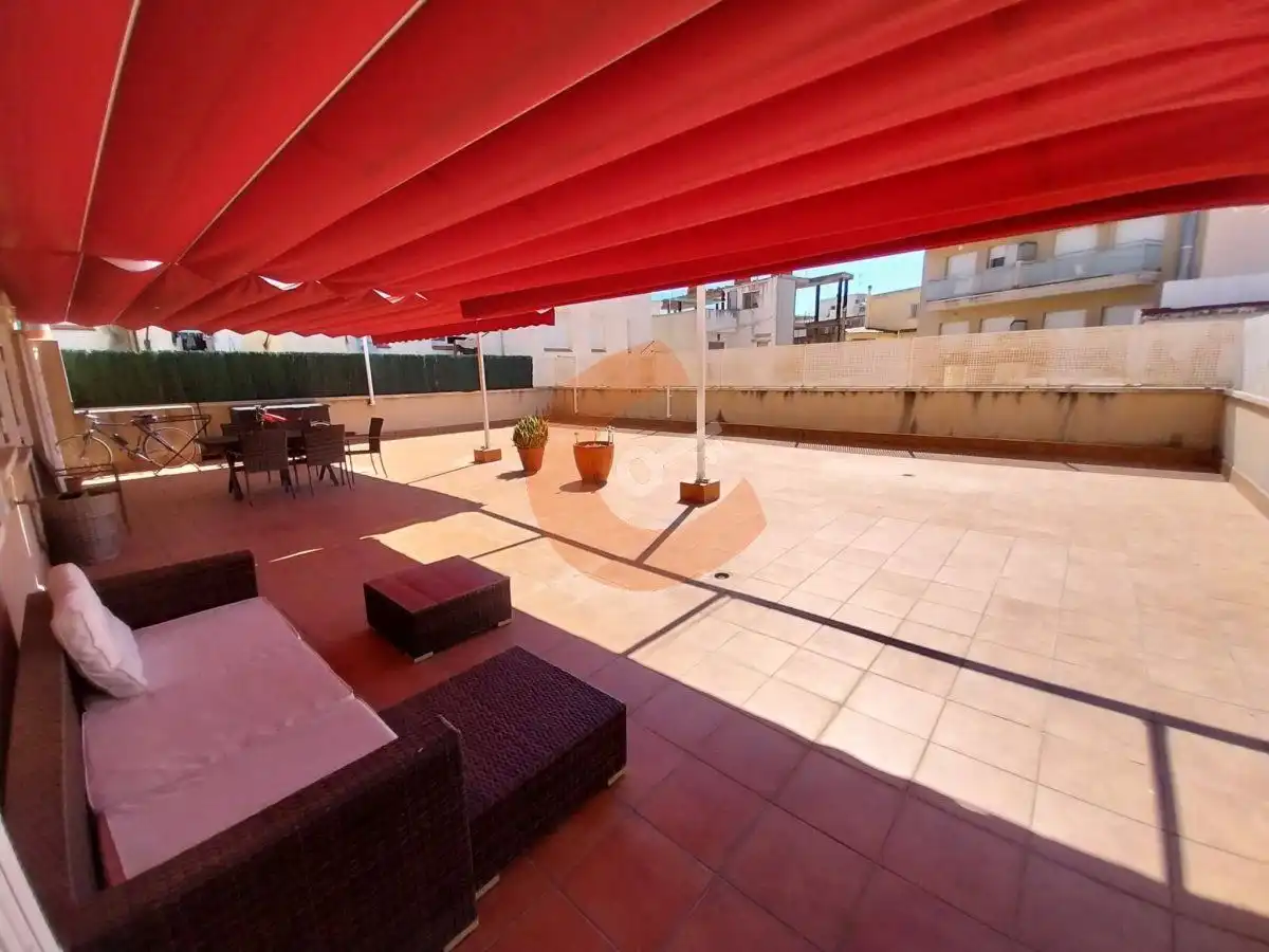 Terrace of Flat for sale in El Vendrell  with Air Conditioner, Heating and Parquet flooring