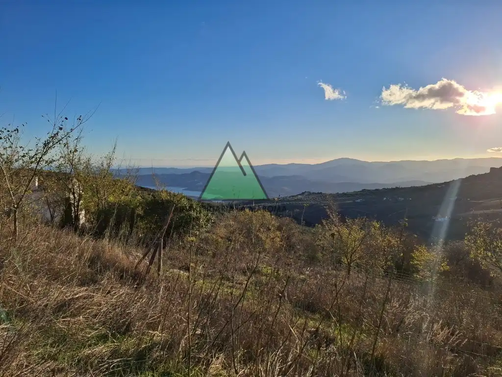 Casa rústica amb jardí en venda a Periana, imagen 3