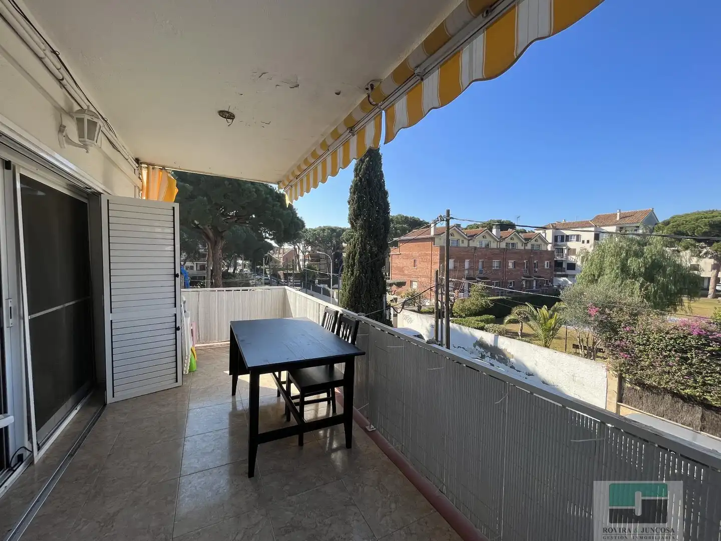 Wohnung zur Miete in La Pineda