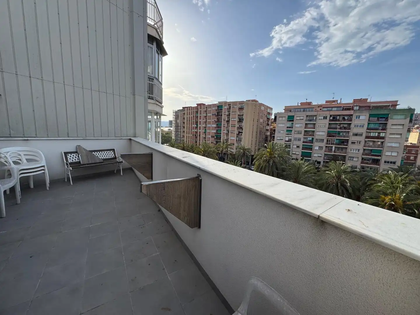 Terrasse von Dachboden zum Verkauf in Badalona mit Klimaanlage, Heizung und Terrasse