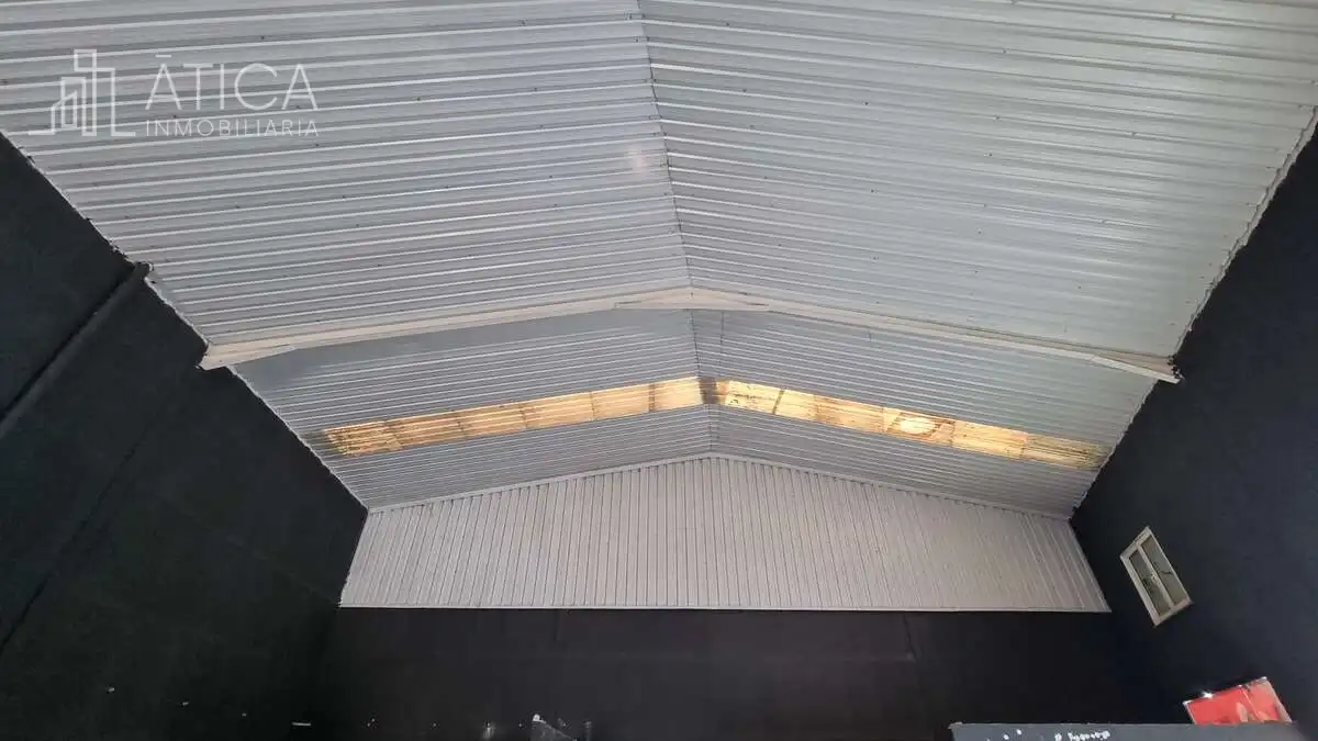 Industrial building for sale in Villares de la Reina, imagen 8