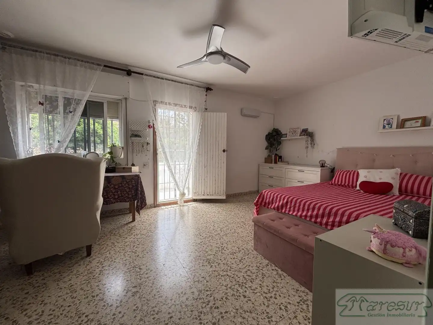 Dormitori de Casa o xalet en venda en San Fernando amb Terrassa i Traster