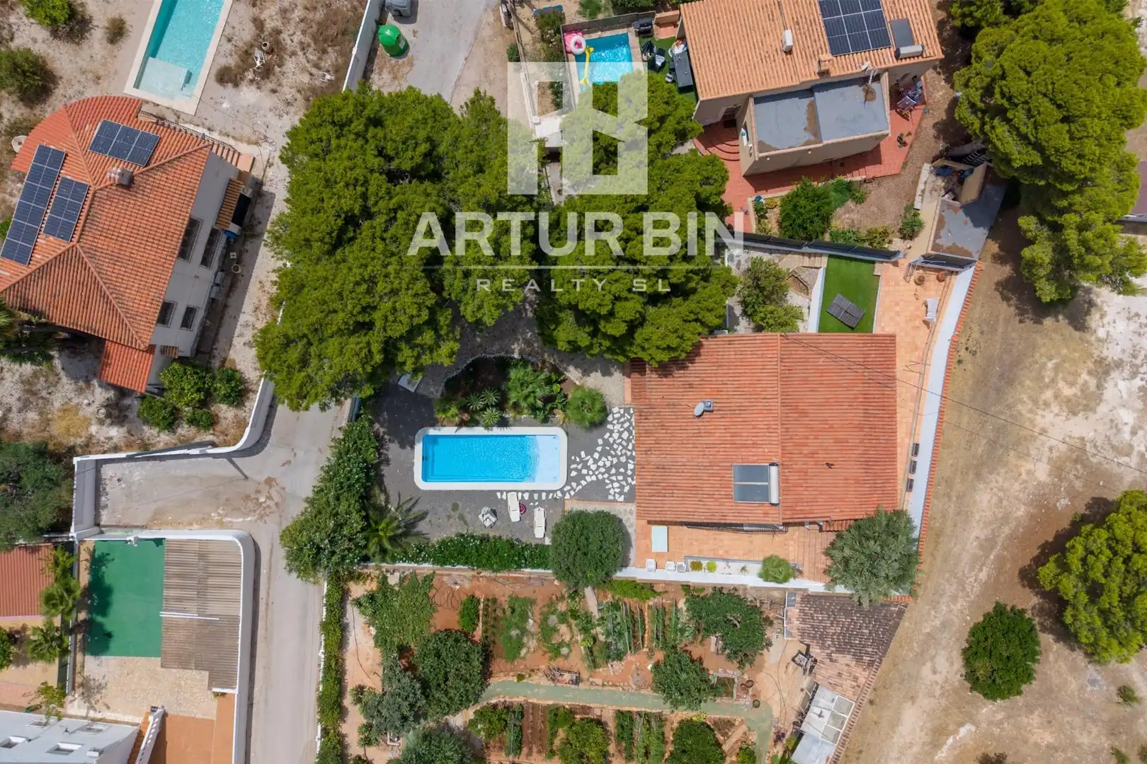 Casa con terraza en venta en Marisol Park - Ortembach - Los Almendros, imagen 23