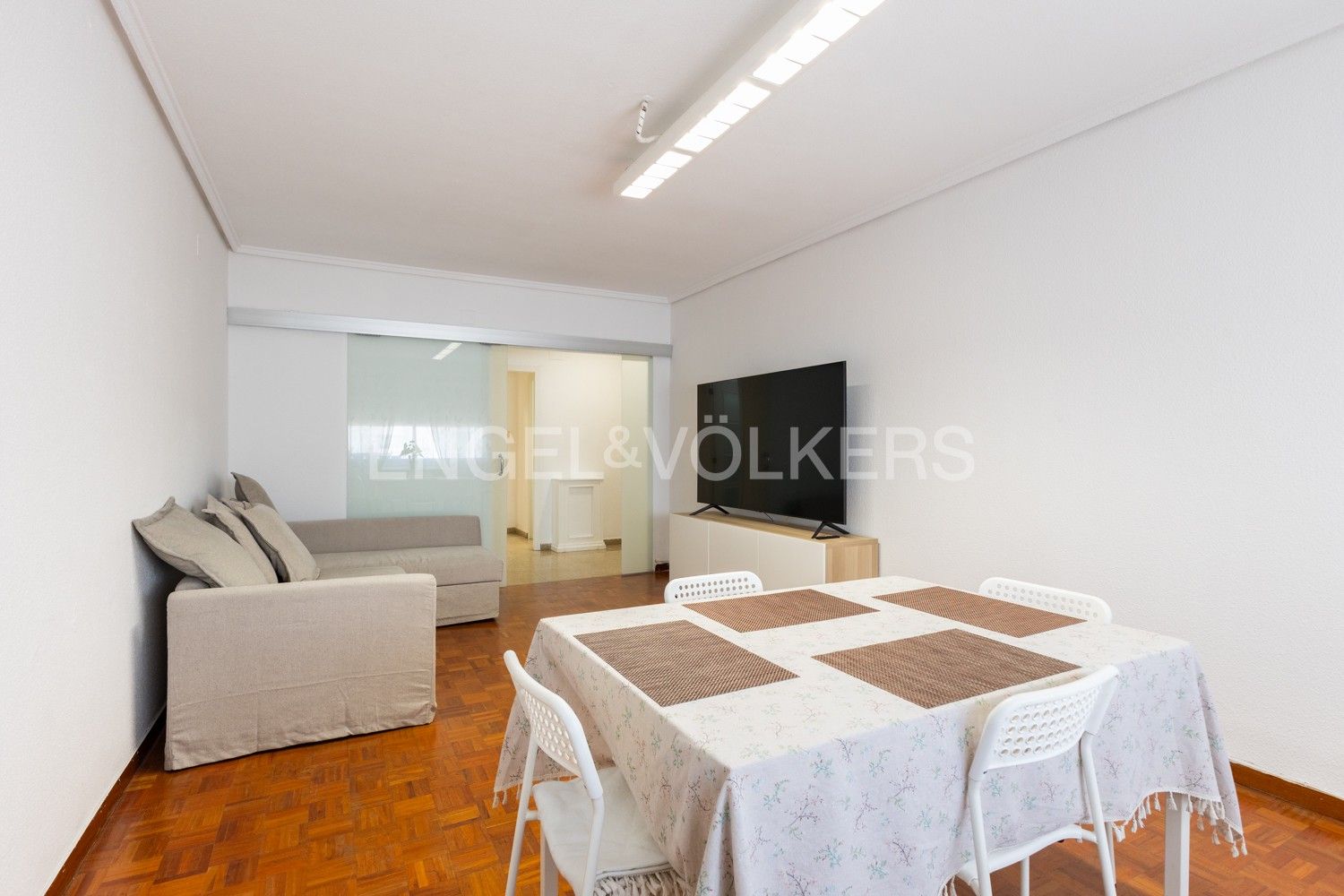 Living room of Apartment for sale in  Valencia Capital  with Air Conditioner and Heating