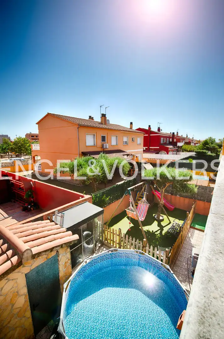 Casa aparellada en venda a Carrer Lleida, imagen 24