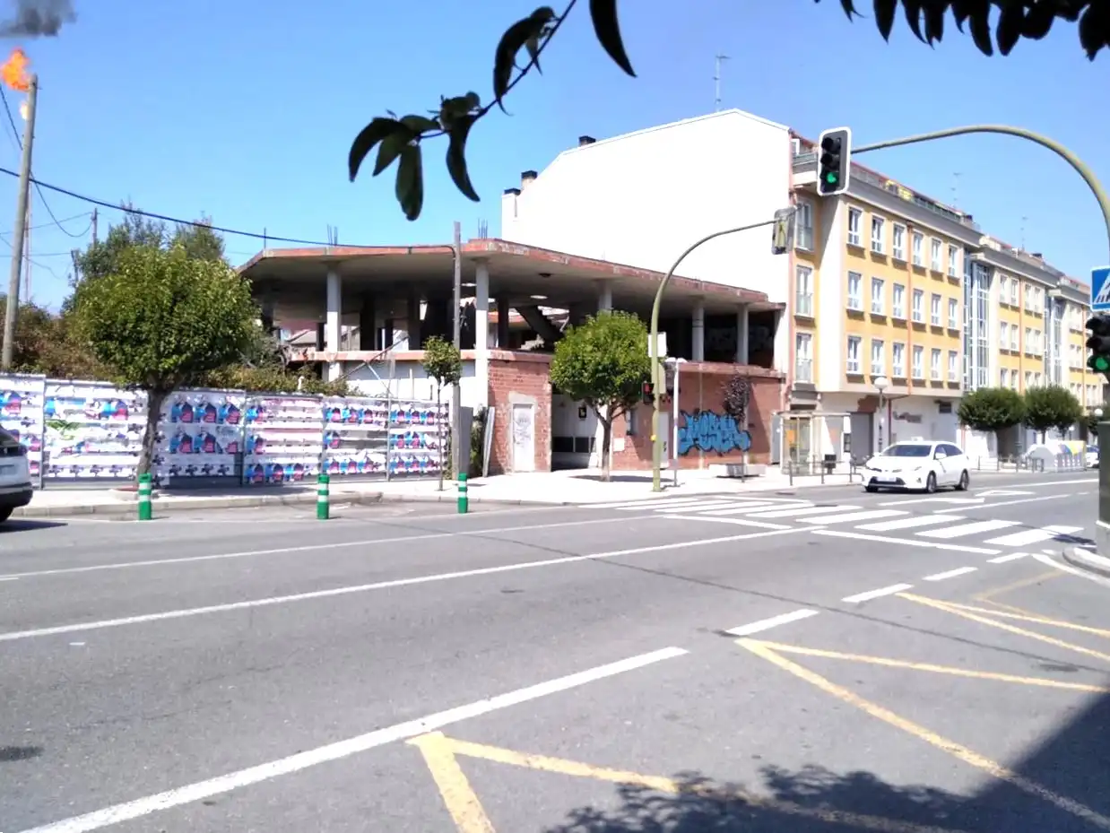 Gebäude zum Verkauf in Pastoriza