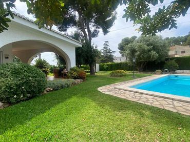 Chalet en venta en Calle FEDERICO GARCIA SANCHIS