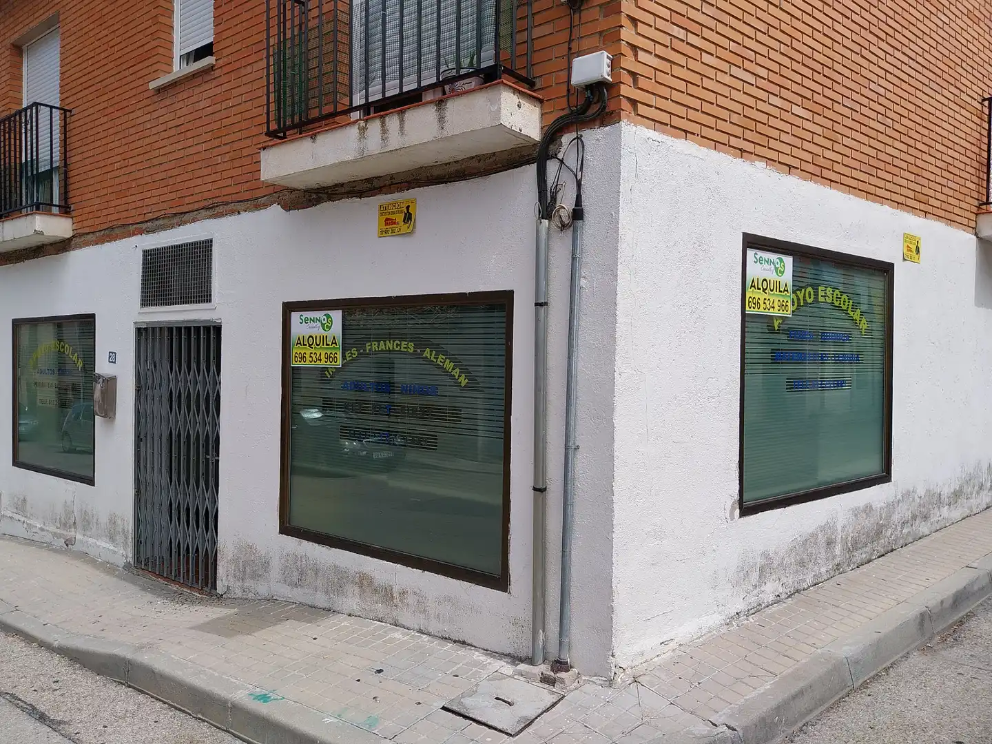 Local de lloguer en Villalbilla amb Aire condicionat i Moblat
