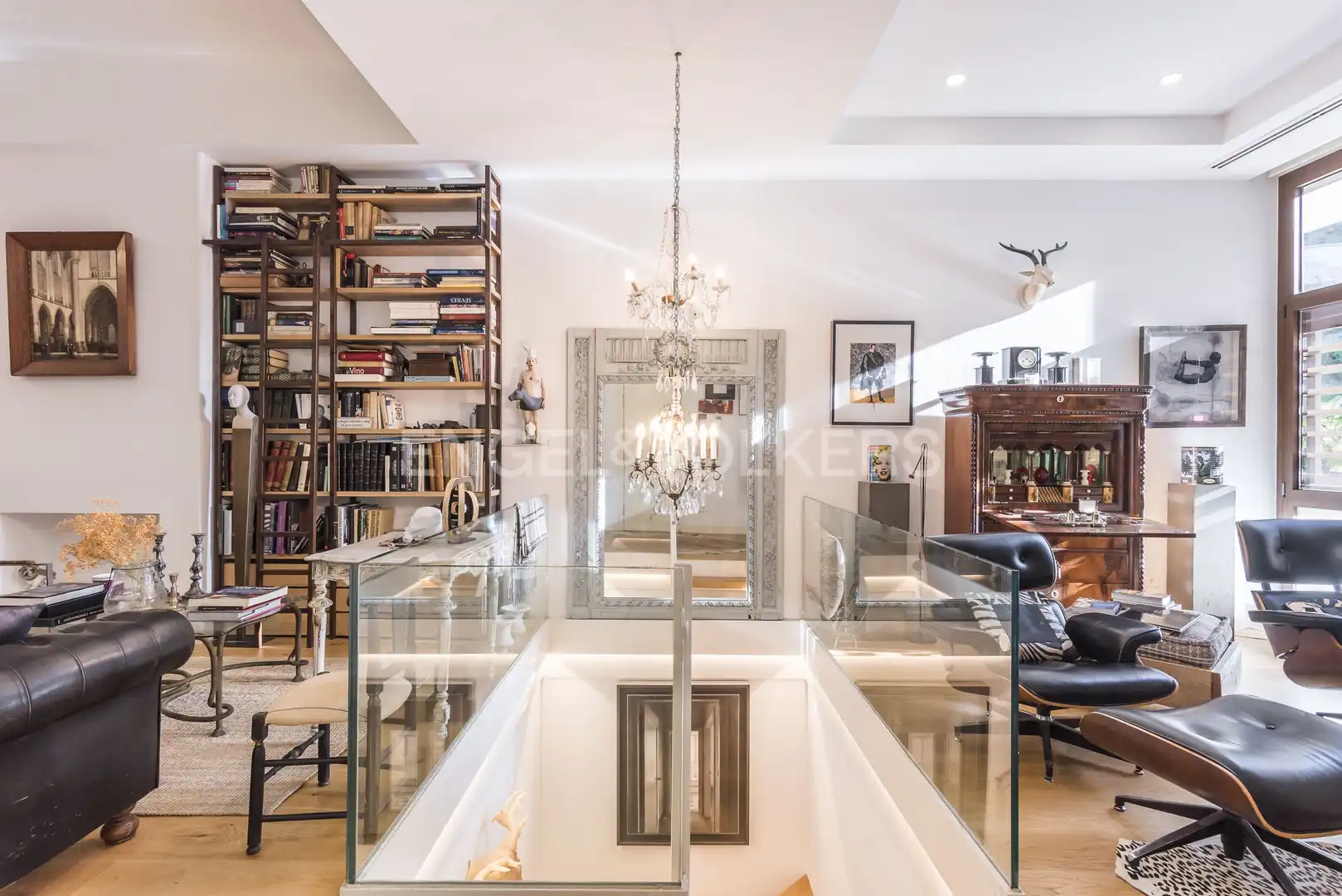Sala d'estar de Apartament de lloguer en Madrid amb Aire condicionat, Calefacció i Parquet
