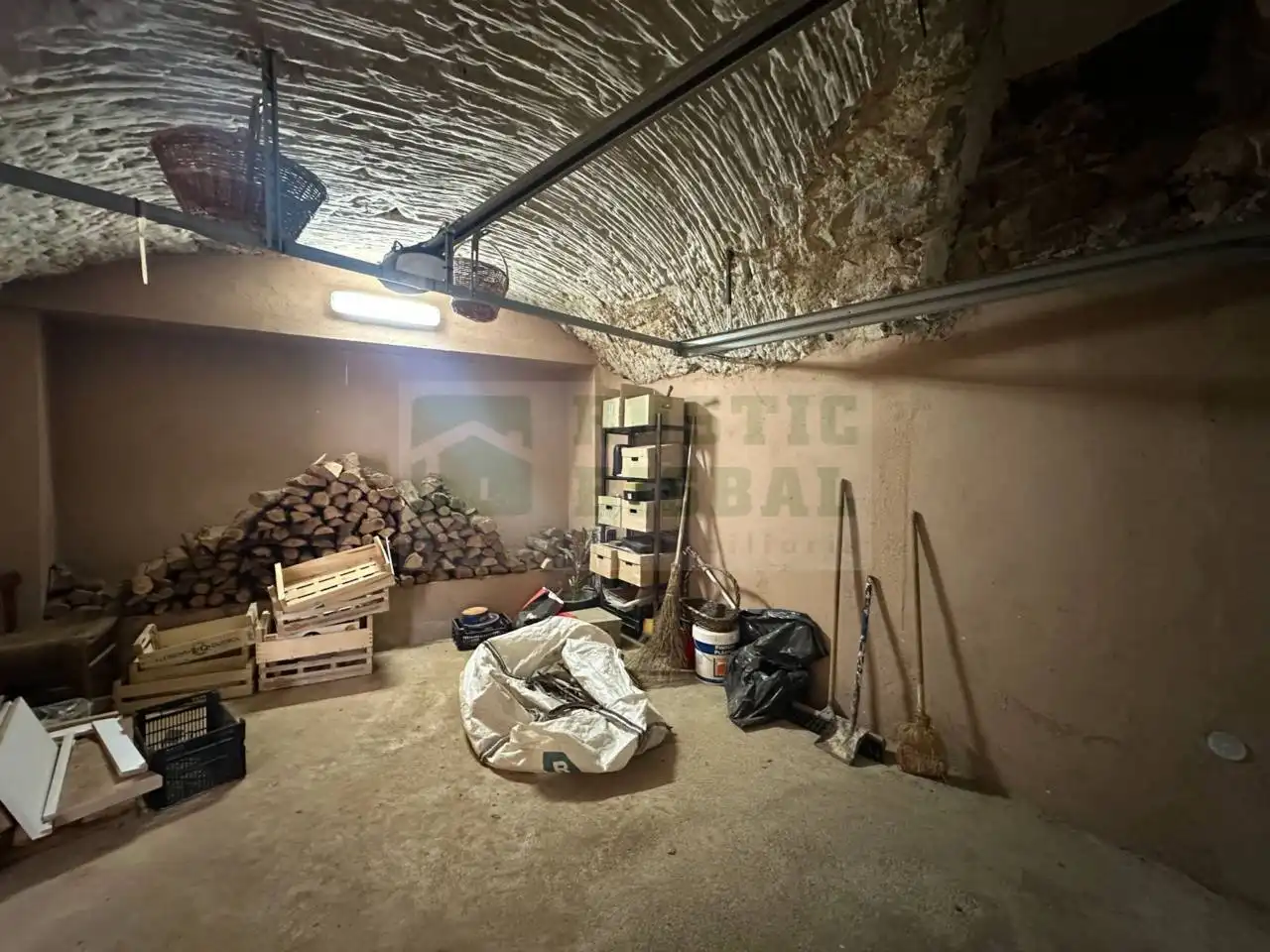 Finca rústica en venda en Garrigoles amb Terrassa