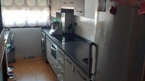 Foto 2 de Piso en venta en Calle Áurea Galindo, 17, La Zarzuela - San José - Belén, Linares