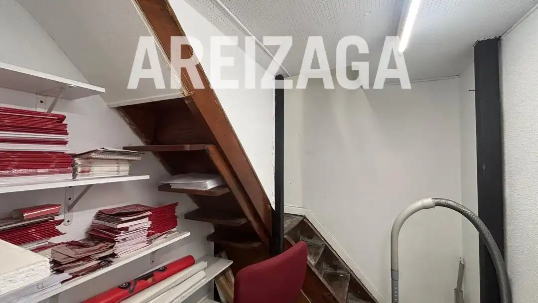 Local de alquiler en Donostia - San Sebastián  con Aire acondicionado
