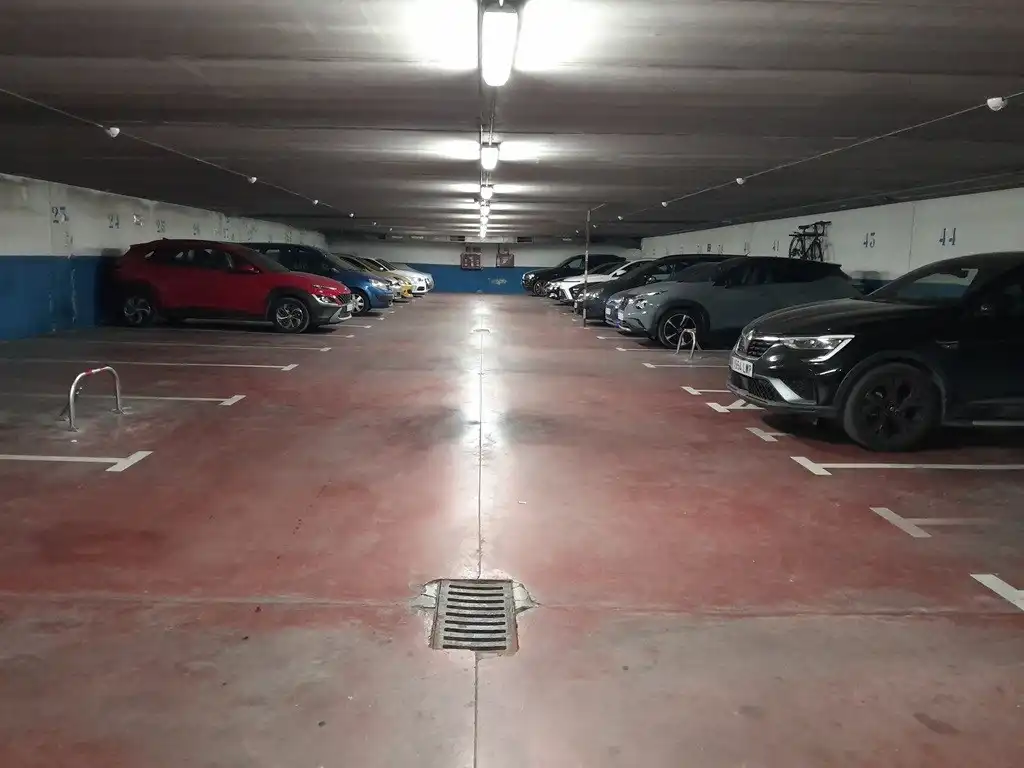 Aparcament de Garatge en venda en Montcada i Reixac