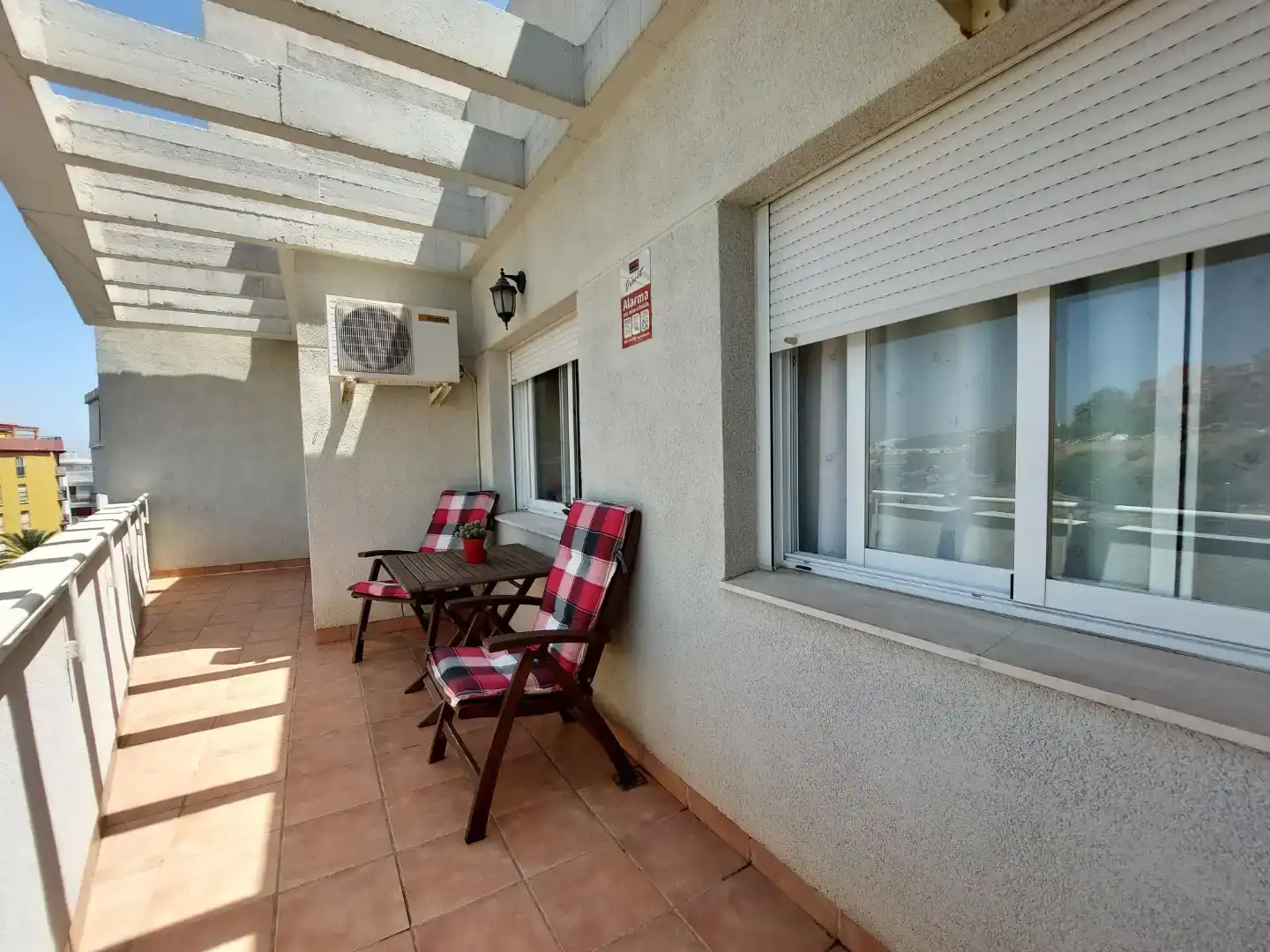 Terrassa de Pis en venda en Algeciras amb Aire condicionat