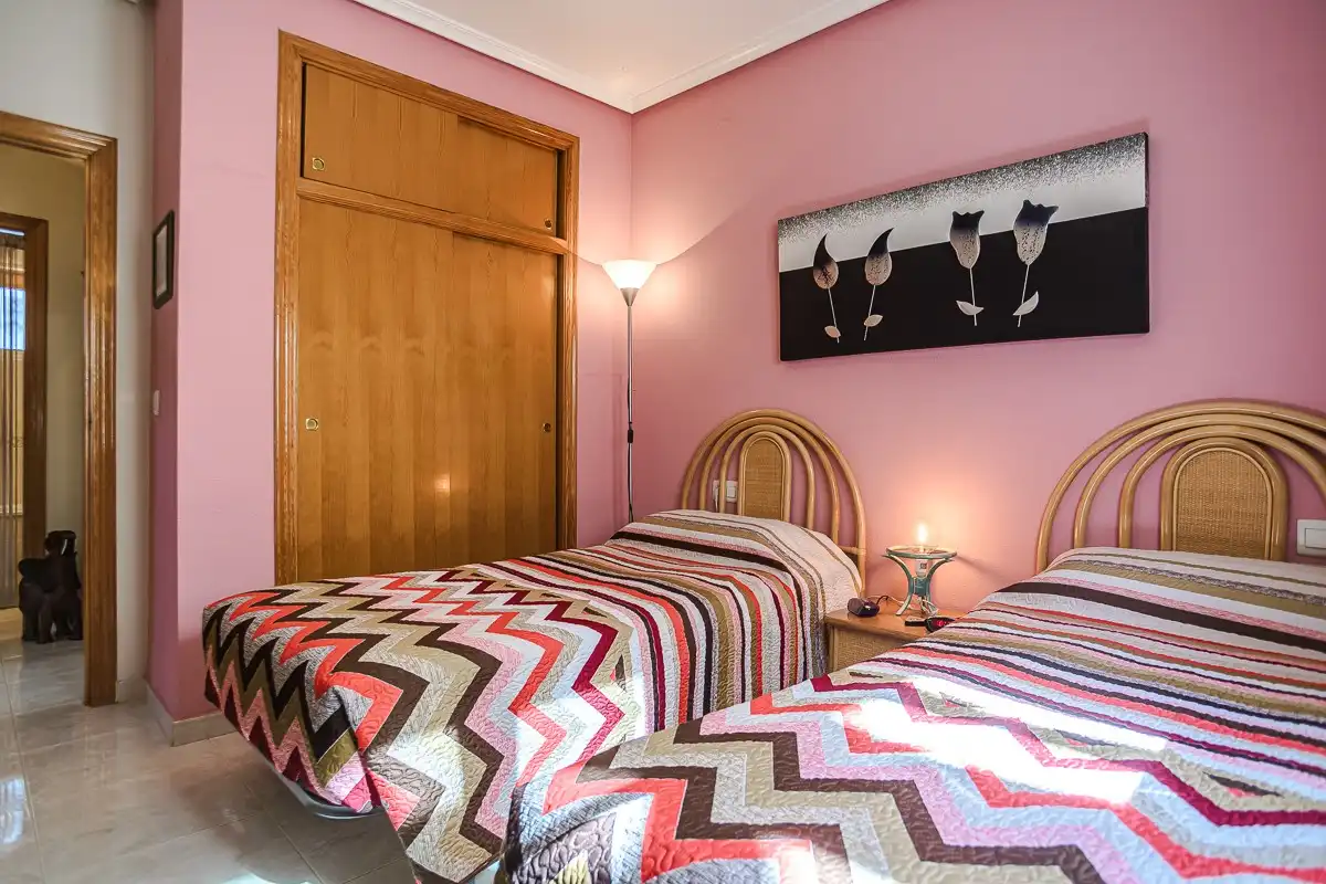 Habitación de Casa adosada en venta en Orihuela Costa