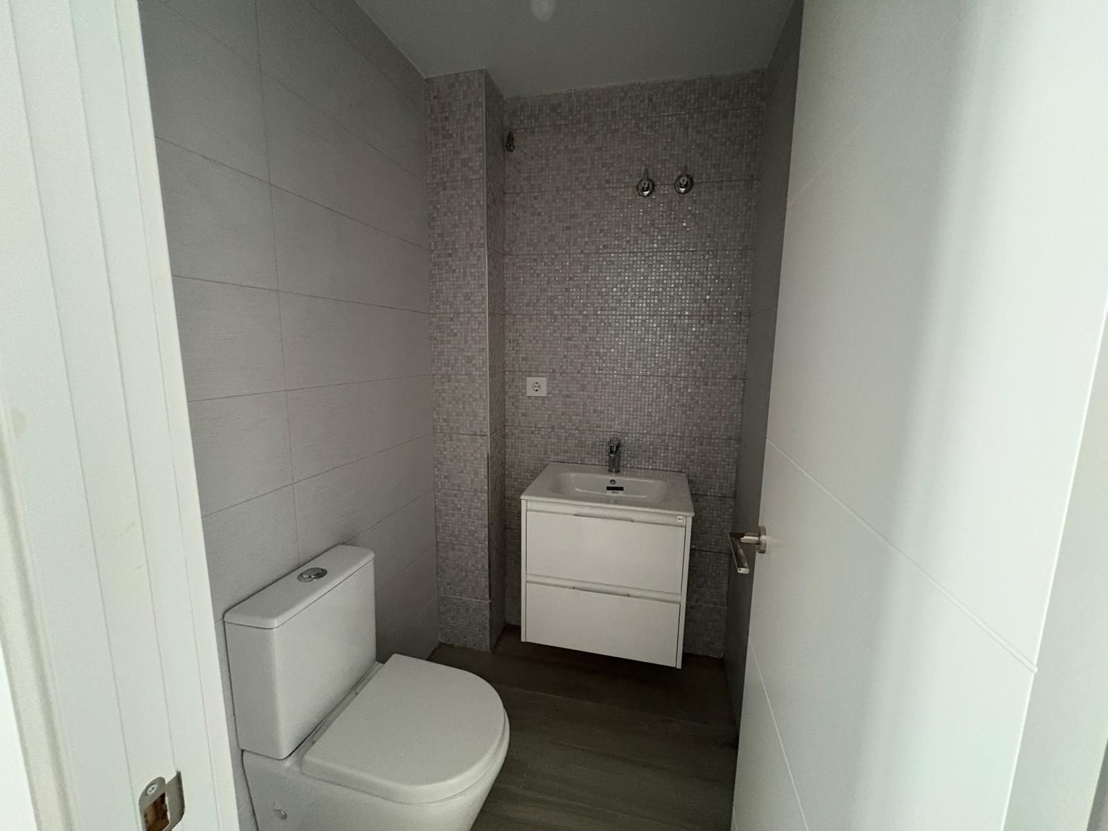 Bathroom of Single-family semi-detached for sale in San Fernando  with Air Conditioner and Terrace