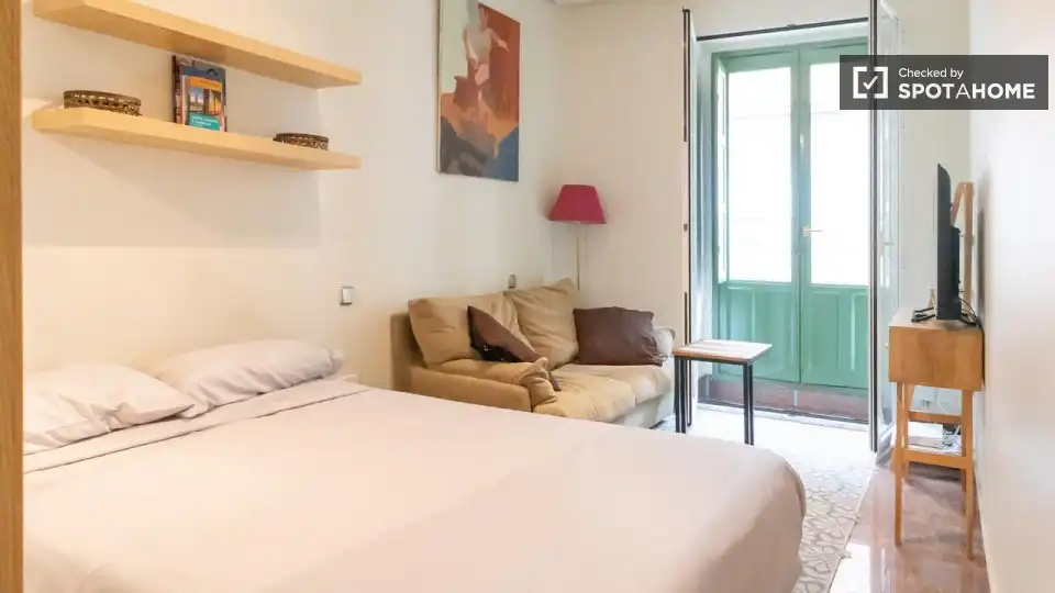 Piso con terraza en alquiler en Centro, imagen 3
