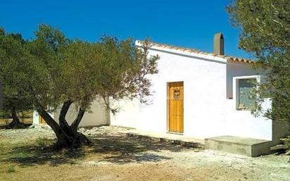 Exterior view of Country house for sale in L'Ametlla de Mar 