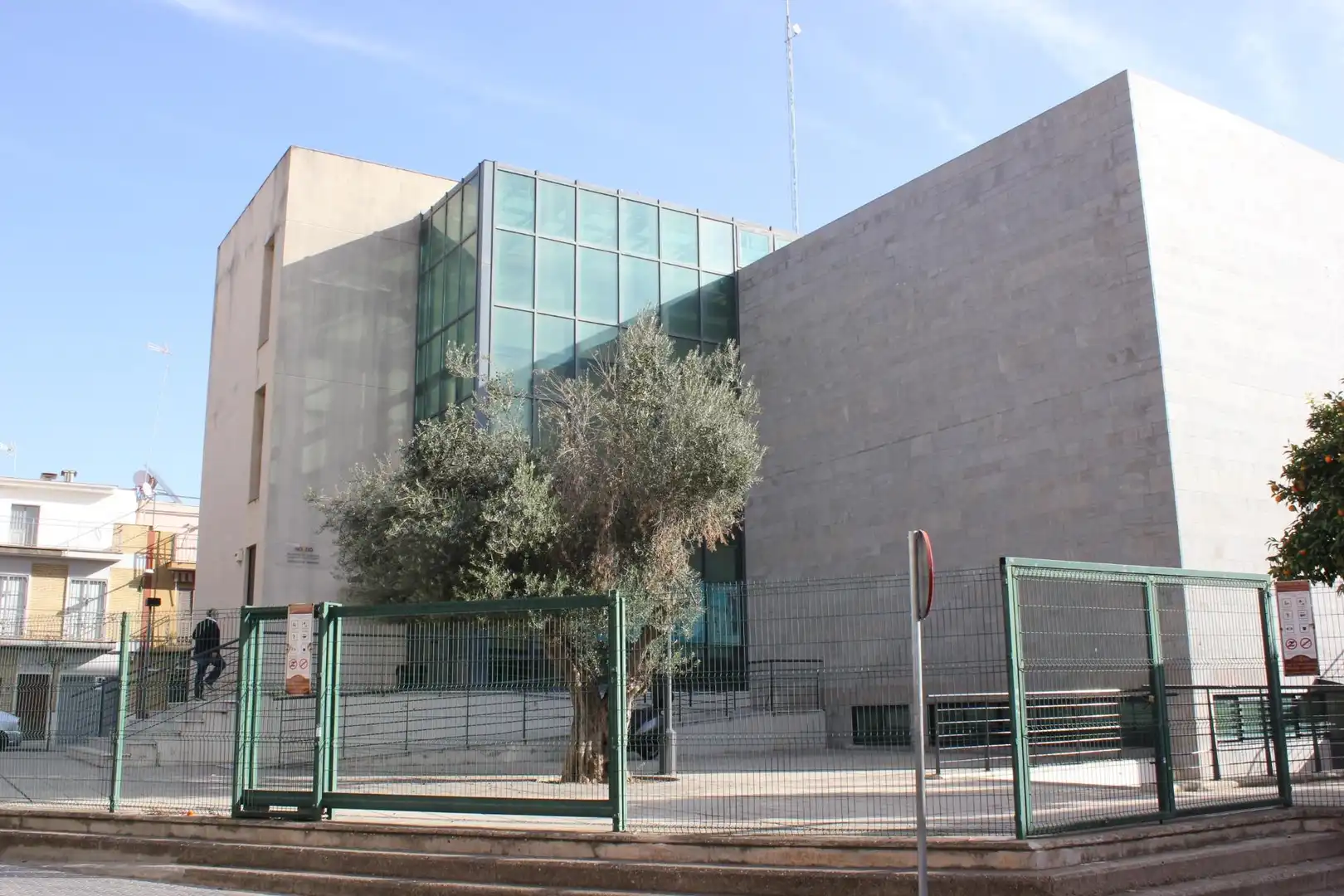 Vista exterior de Pis en venda en Sevilla amb Aire condicionat