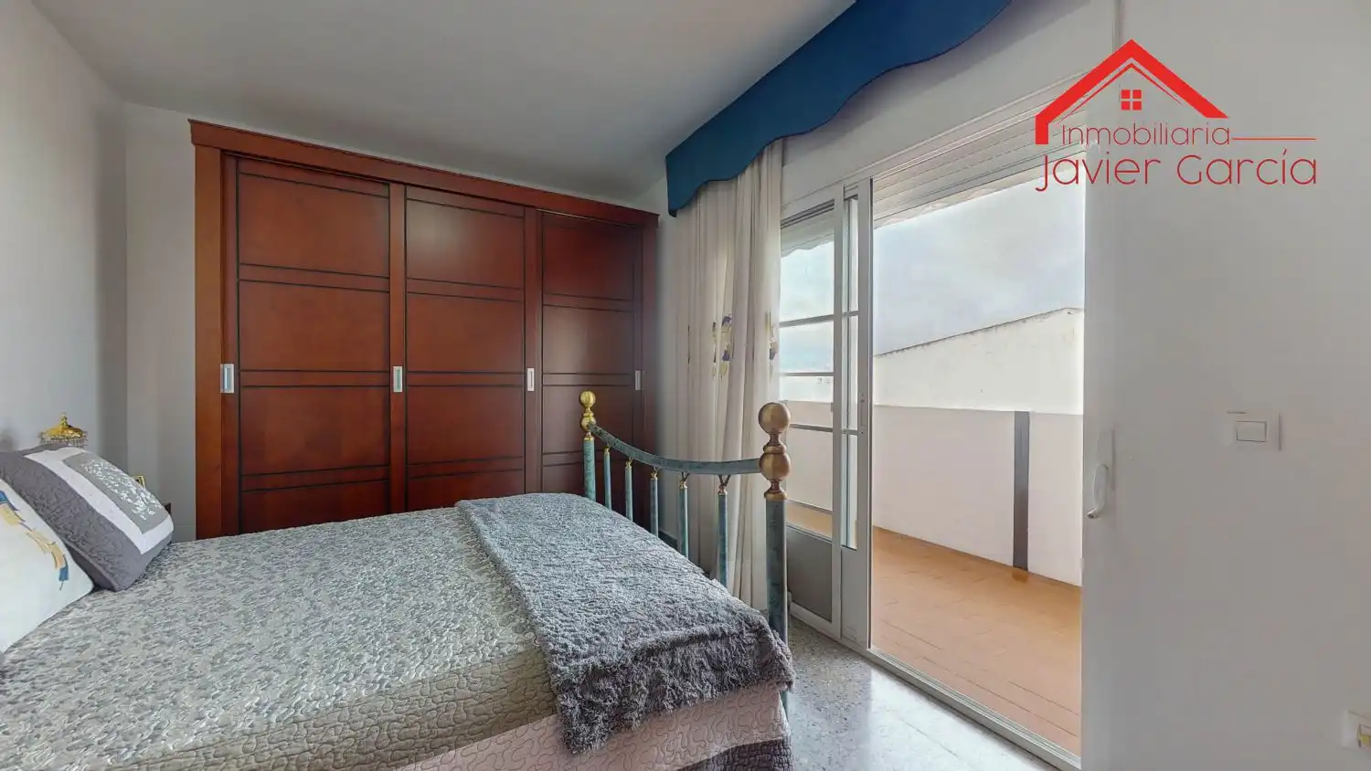 Habitación de Dúplex en venta en Villafranca de los Barros con Aire acondicionado, Terraza y Trastero