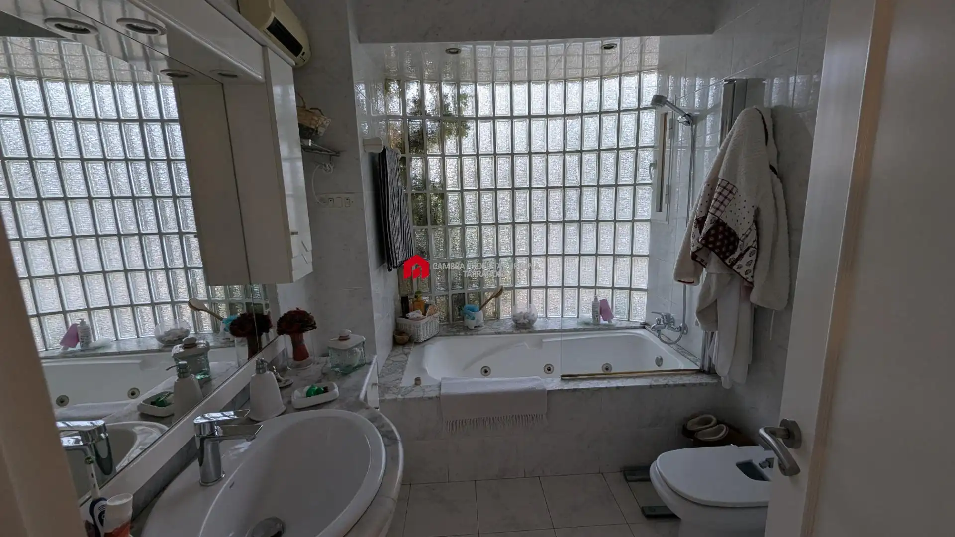 Baño de Casa o chalet en venta en Tortosa con Aire acondicionado, Calefacción y Jardín privado