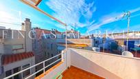 Vista exterior de Àtic en venda en Sitges amb Aire condicionat i Terrassa