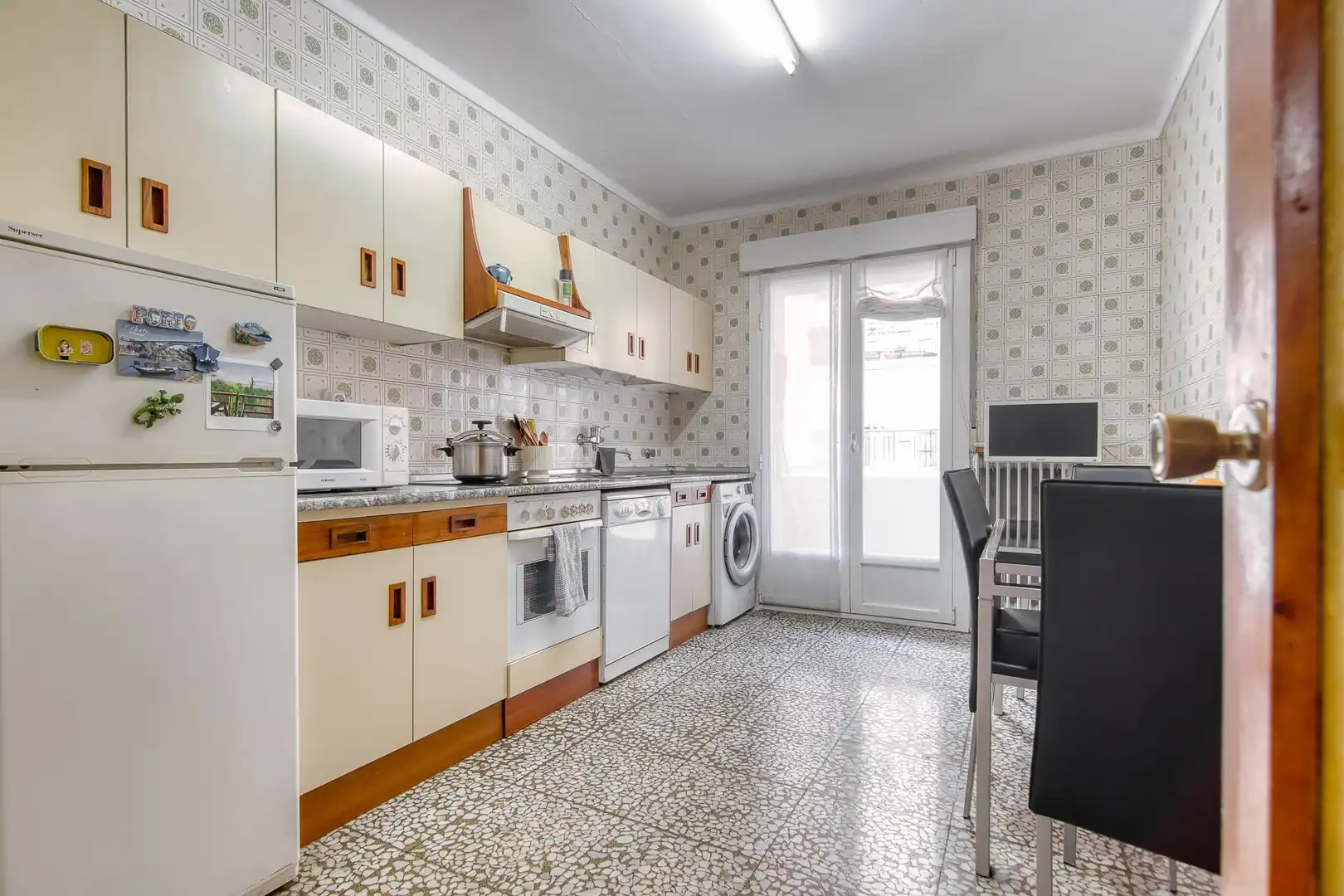 Kitchen of Flat for sale in  Pamplona / Iruña  with Heating, Storage room and Balcony