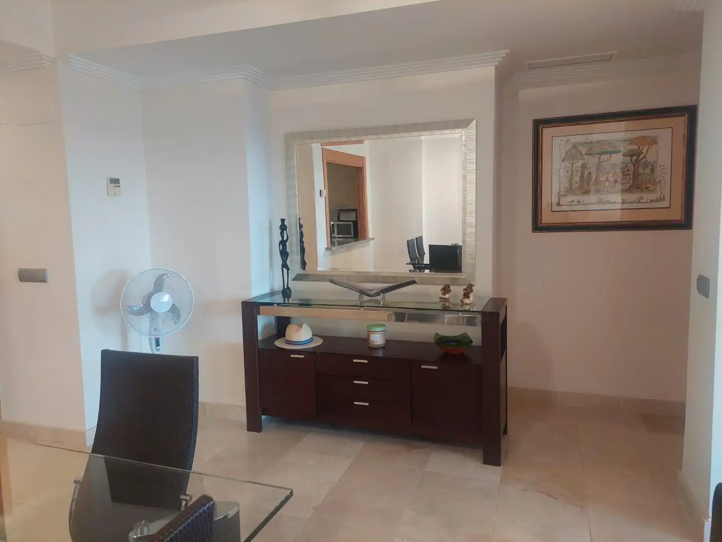 Sala d'estar de Pis en venda en Benahavís amb Aire condicionat, Terrassa i Traster