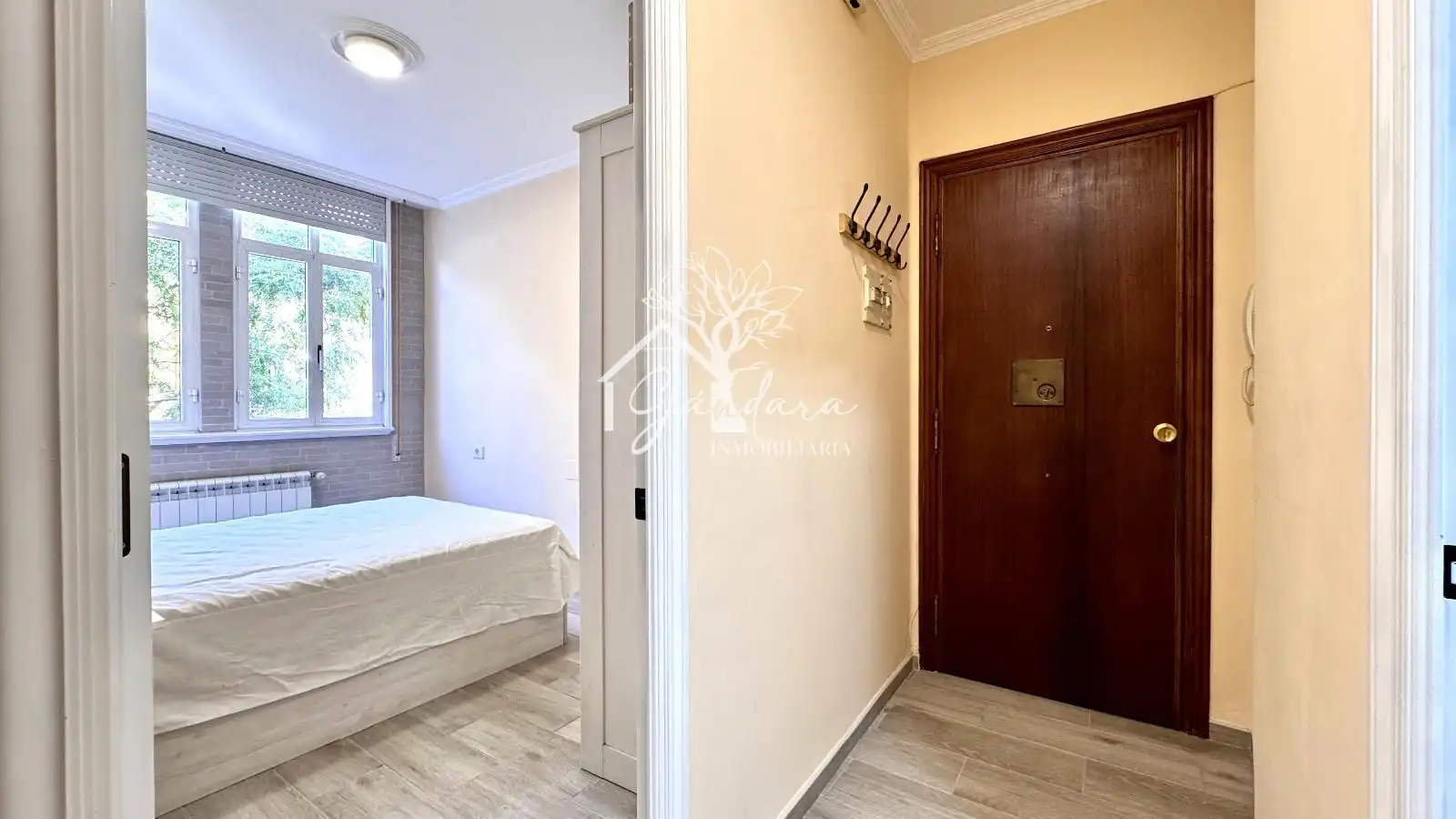Bedroom of Flat for rent in Ferrol  with Heating, Furnished and Washing machine