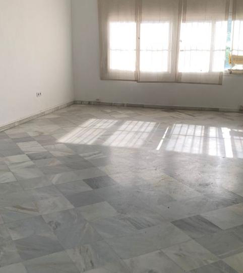 Foto 2 de Oficina de alquiler en Calle Calígula, 58, Avenida de Europa, Sevilla