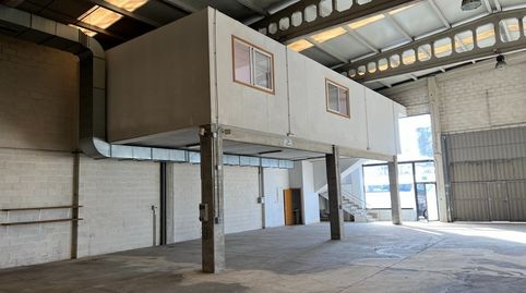 Foto 5 von Fabrikhallen zum Verkauf in Rúa Hedras, O Milladoiro, Ames