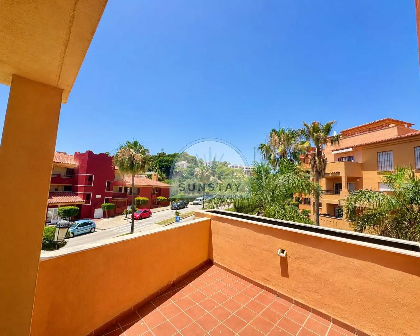 Außenansicht von Wohnungen zur Miete in Marbella mit Klimaanlage, Heizung und Terrasse
