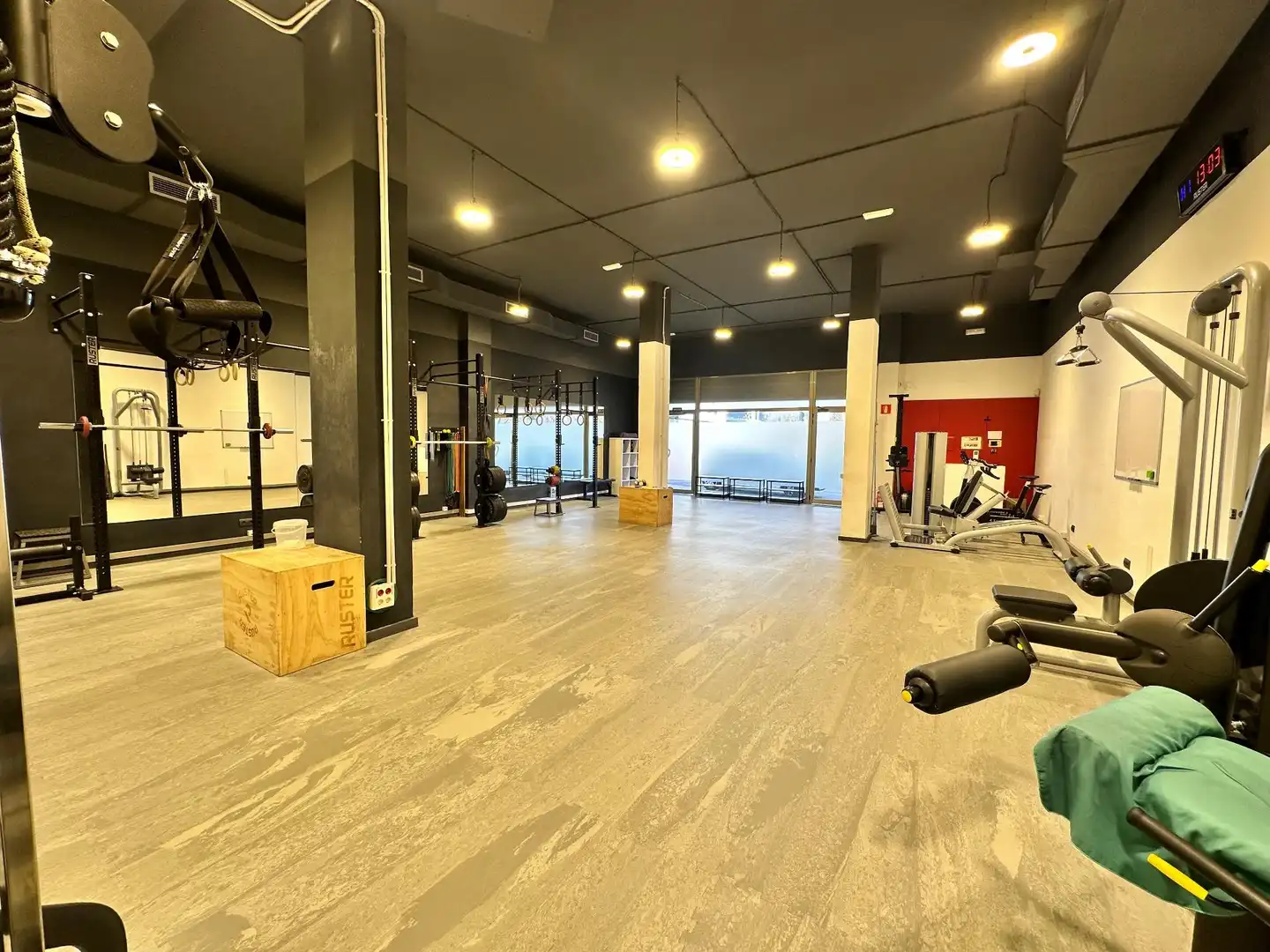 Business premises for sale in Nord, imagen 12